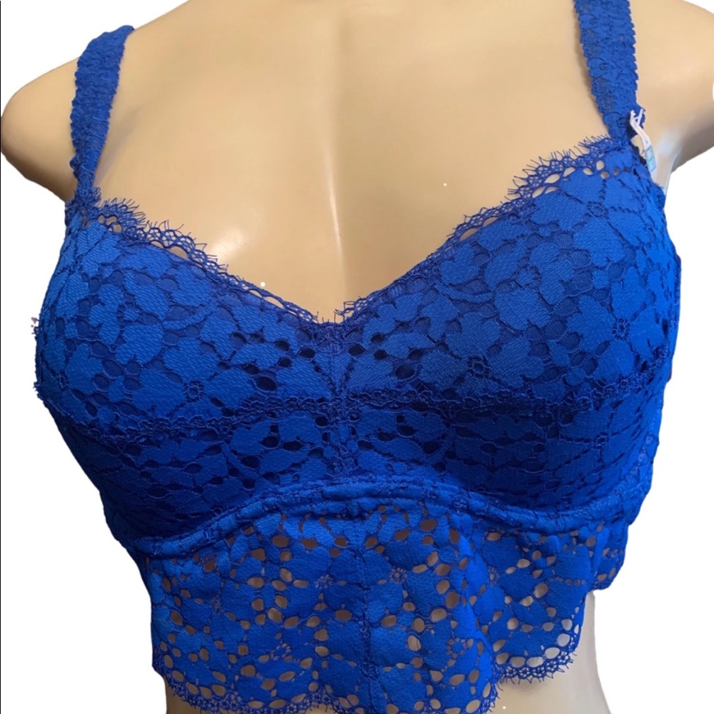 Victoria’s Secret PINK Eyelash Lace Push Up Bra